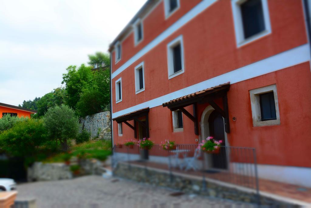 باولا B&B La Casa Rossa المظهر الخارجي الصورة