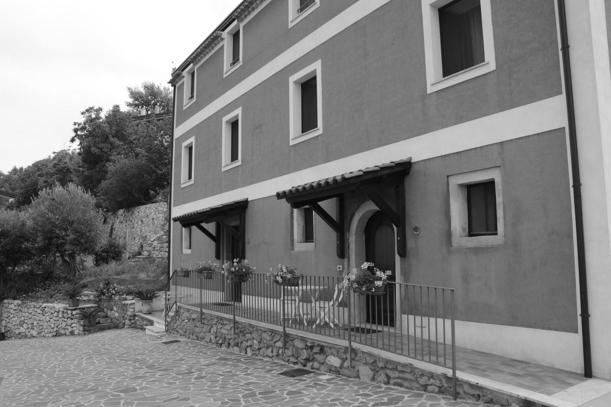 باولا B&B La Casa Rossa المظهر الخارجي الصورة