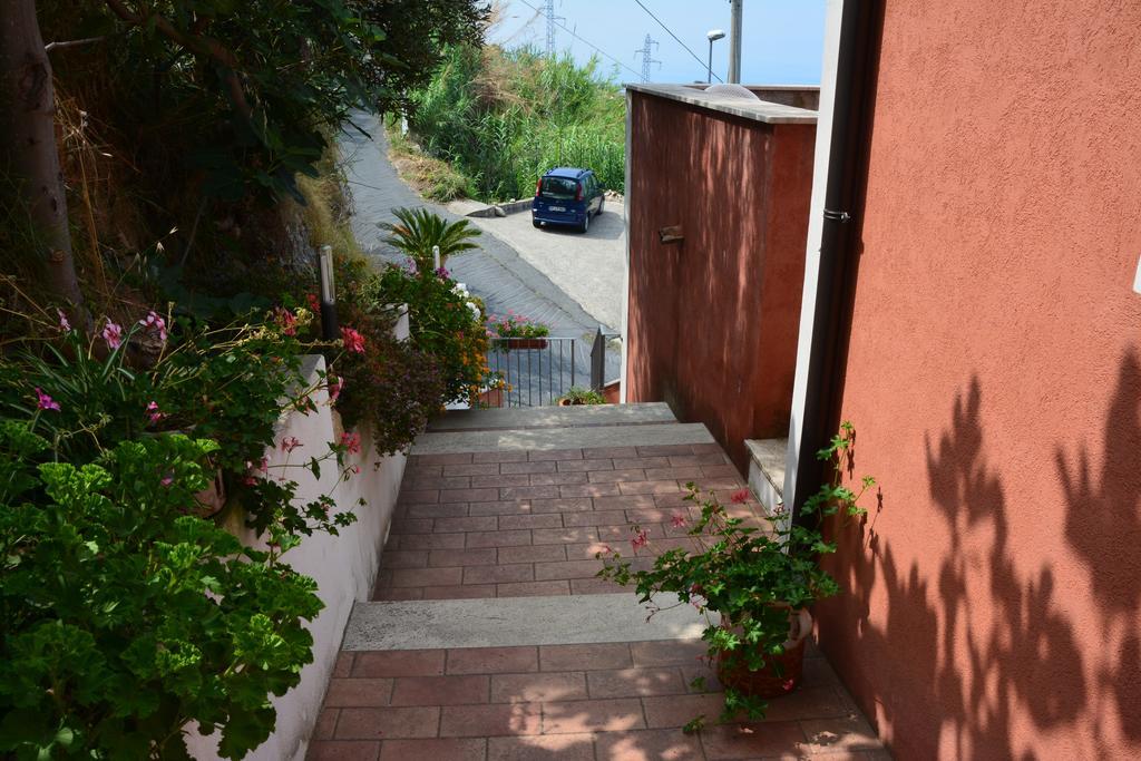 باولا B&B La Casa Rossa المظهر الخارجي الصورة